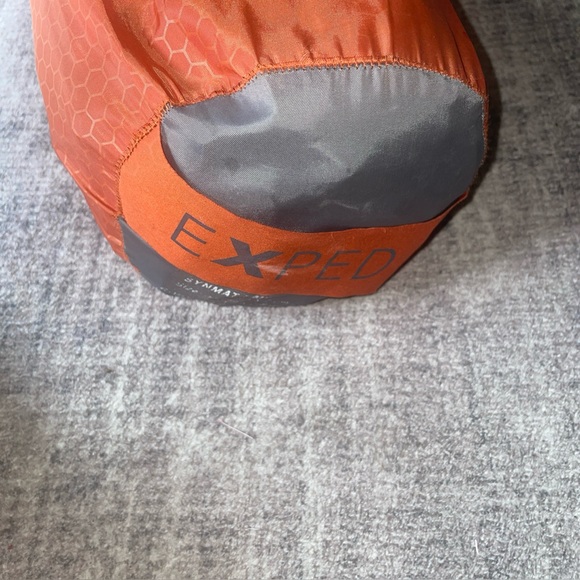 Exped Synmat 7 Orange and Gray Sleeping Mat - Picture 1 of 5